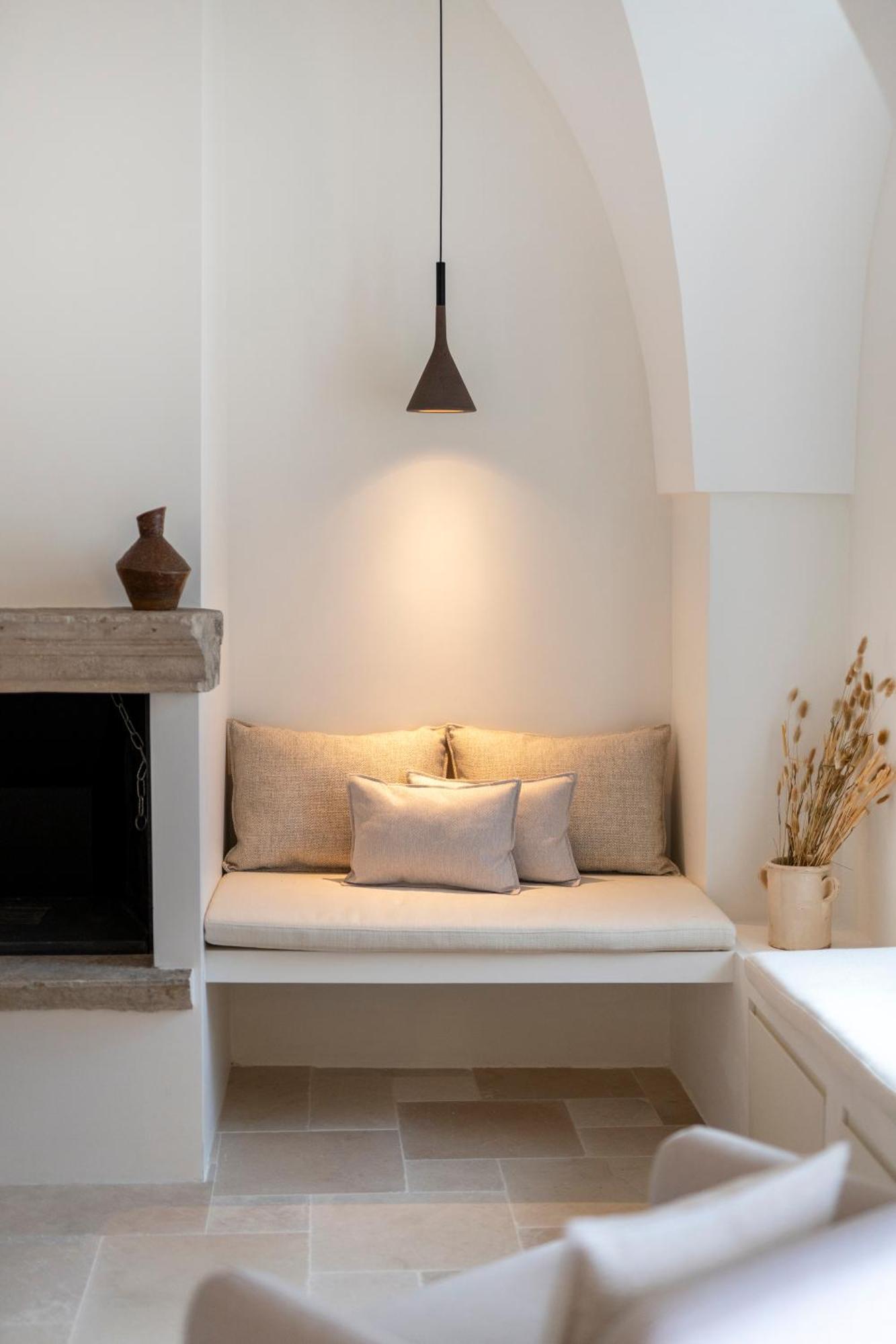Casa U Burie, Casa Design Con Terrazza Panoramica E Jacuzzi Apartment Cisternino Luaran gambar