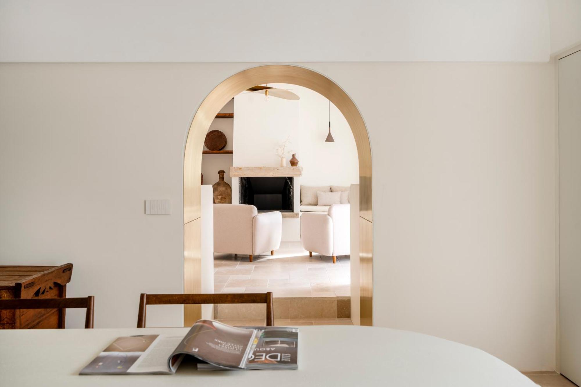 Casa U Burie, Casa Design Con Terrazza Panoramica E Jacuzzi Apartment Cisternino Luaran gambar